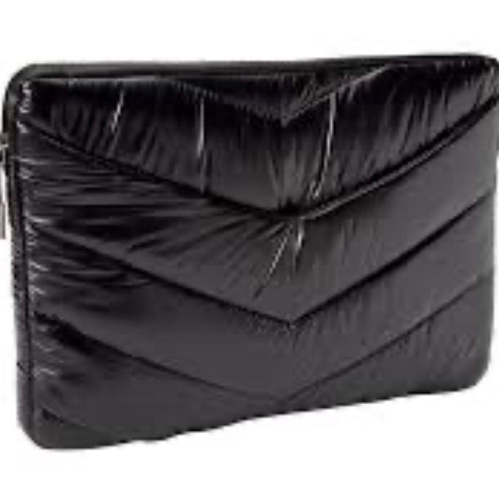 Athleta - Caraa x Athleta Black Tech Pouch